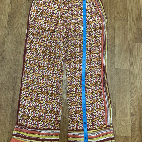 Forever 21 Patterned Palazzo Pants Pockets On The Side Size Small RN# 94981 - Picture 6 of 7